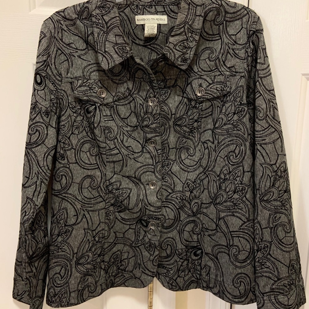 Bamboo Traders Black and Gray Swirl Jean Jacket